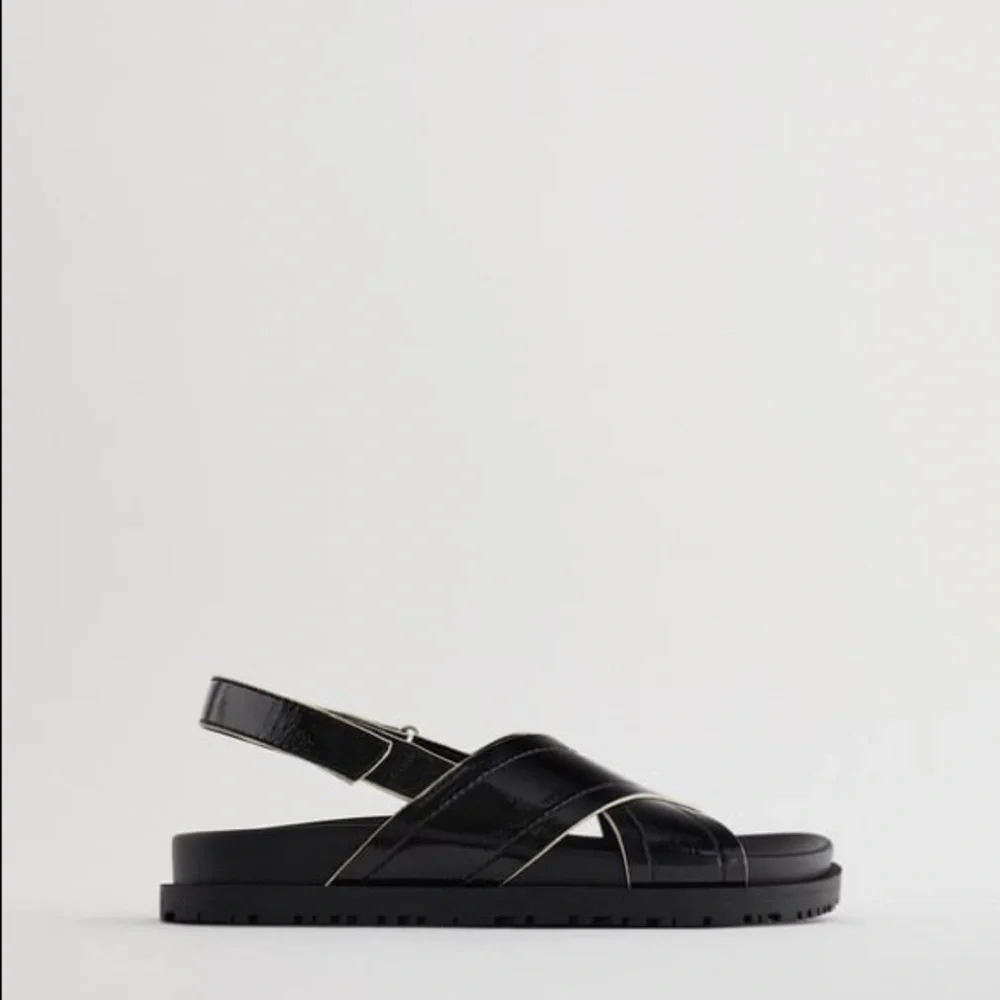 ZARA CROSS STRAP FLAT SANDALS TRF Cross Velcro Dad Sandal no tag 42 final - Picture 11 of 15